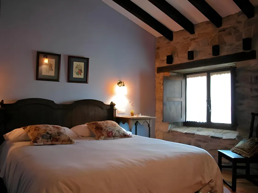 Hotel Rural Zalama - Image 1