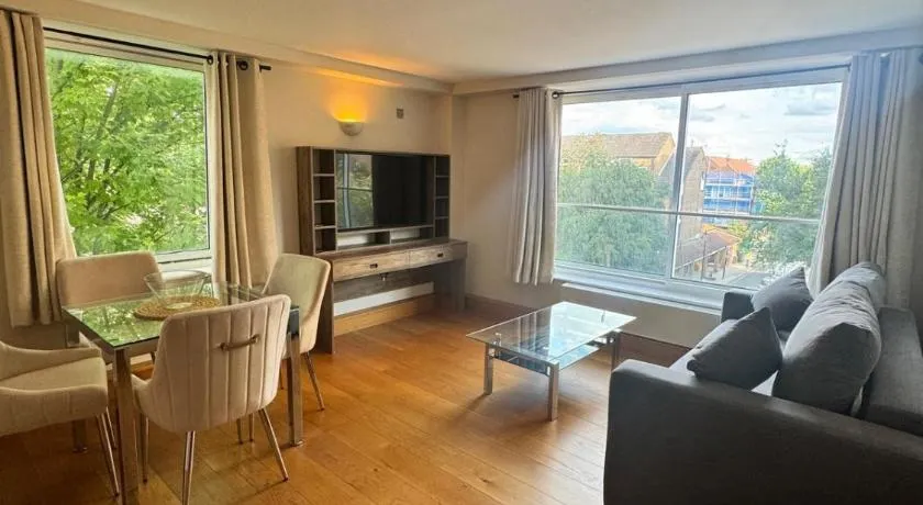 Westwood House by Citystaylondon - Image 1