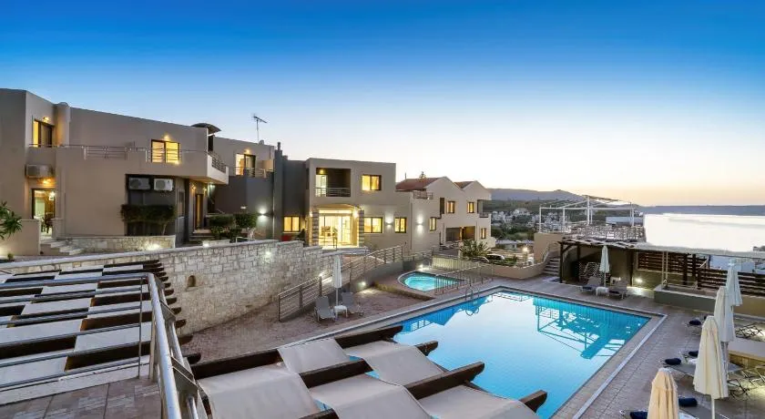 Sunrise Suites & Apartments - Image 1