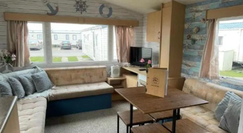 Adventure Van 6 berth St Osyth Beach Park - Image 1