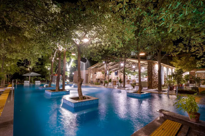 Visamo Nalsarovar Resort, Ahmedabad - Image 1