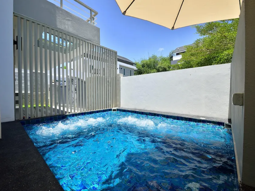 Plumeria Luxury Service Villa - Image 1