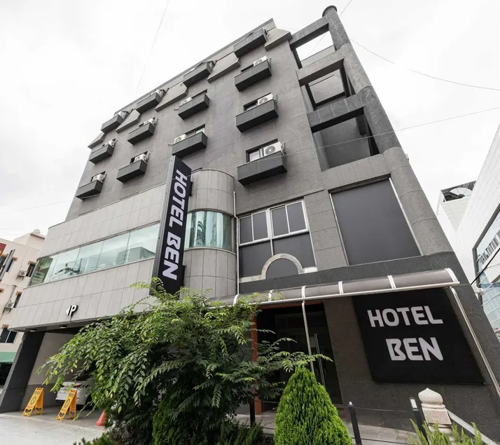 Daejeon Yongjeon HOTEL BEN - Image 1