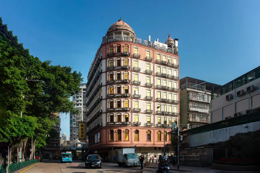 The Victoria Hotel - Image 1