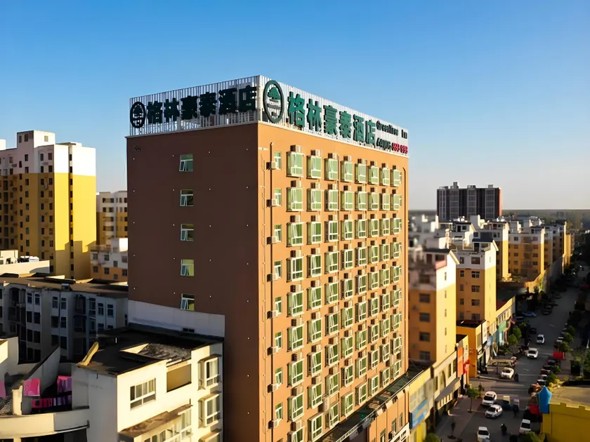 GreenTree Inn Zhumadian Xincai County Yueliang Bay Hotel. - Image 1