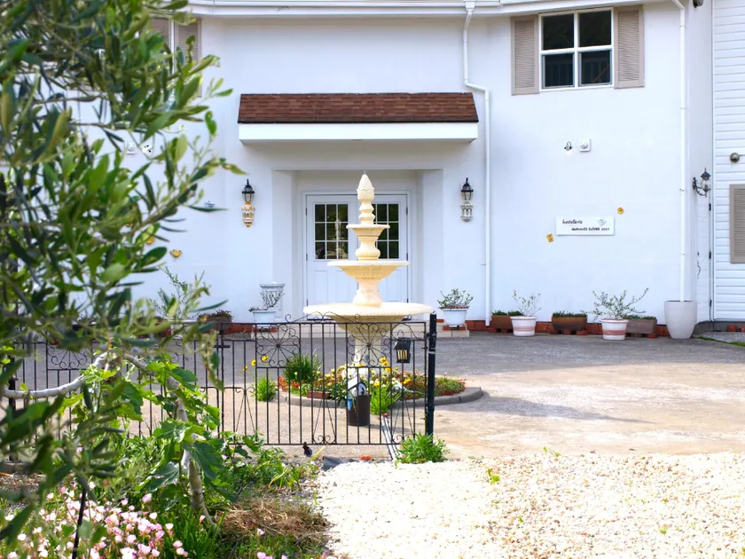 Hostellerie Avances Soiree - Image 1