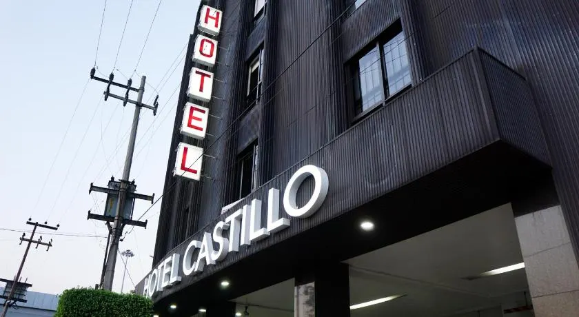 Hotel Castillo - Image 1