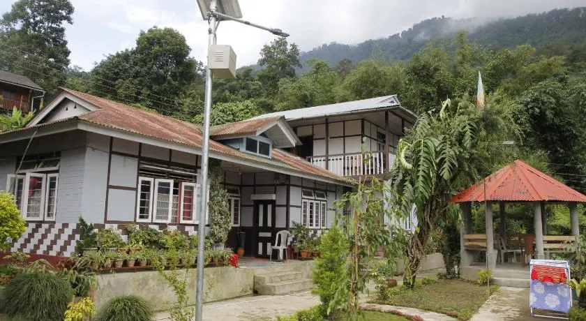 Hitaishi Homestay - Bermiok - Image 1