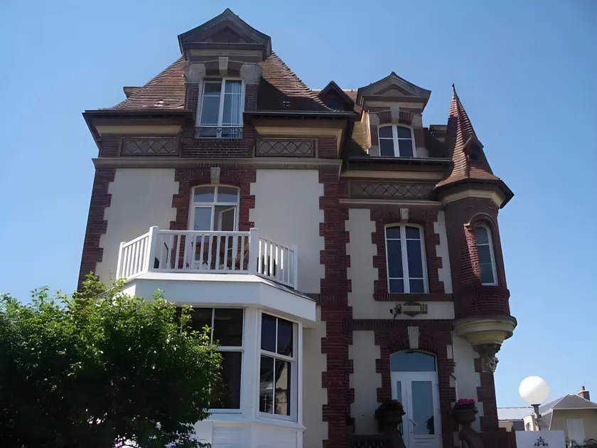 La Maison d'Emilie - Image 1