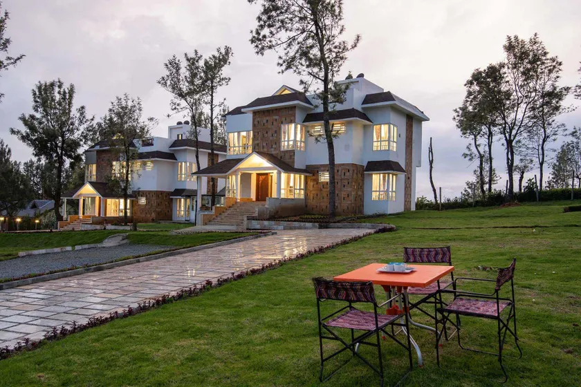 Villa Sullivan by VEO - Part of StayVista - Image 1