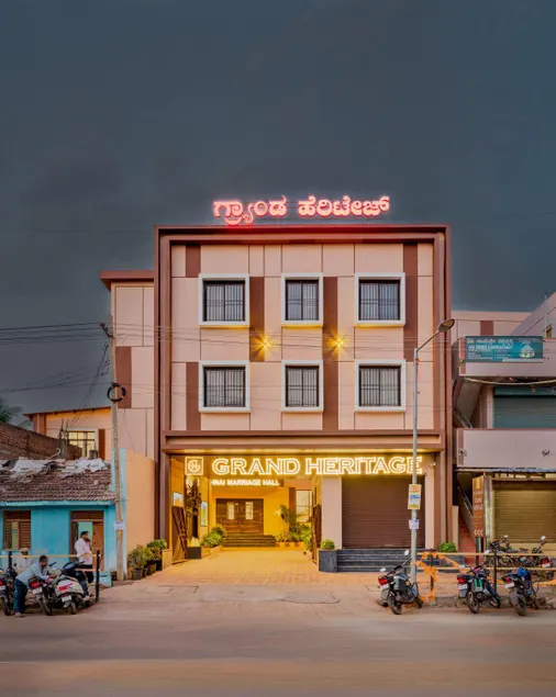 Hotel Grand Heritage Badami - Image 1