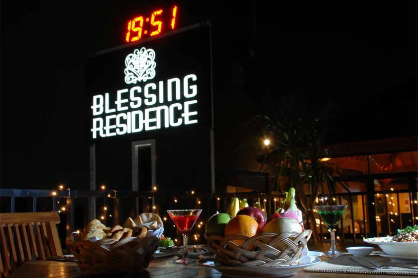 BLESSING RESIDENCE HOTEL - Image 1