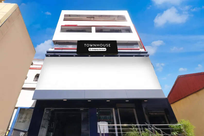 Townhouse Bank More Dhanbad Formerly Rise And Dine - Image 1