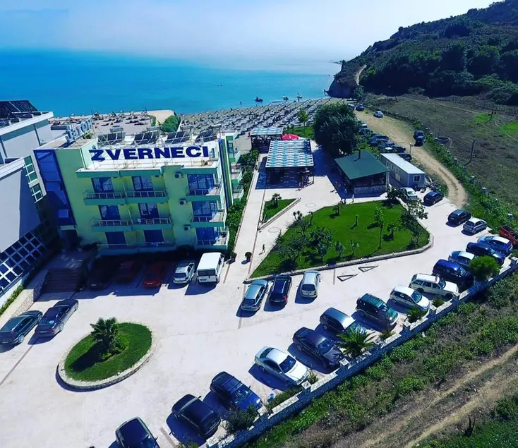 Hotel Zverneci - Image 1