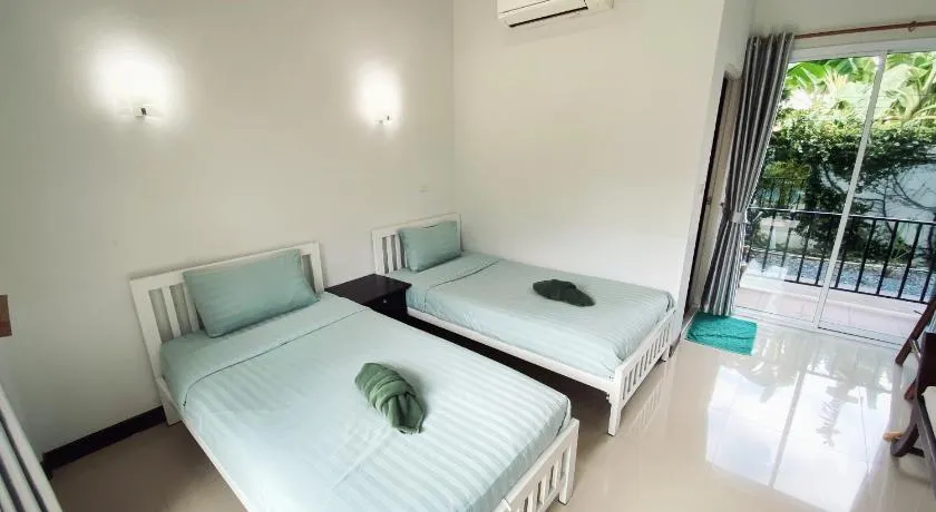 บ้านชมเขา - Baan Chom Khao - Image 1
