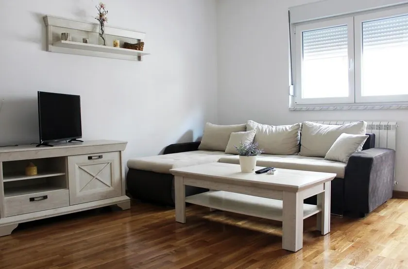 Apartment Leonis - Image 1