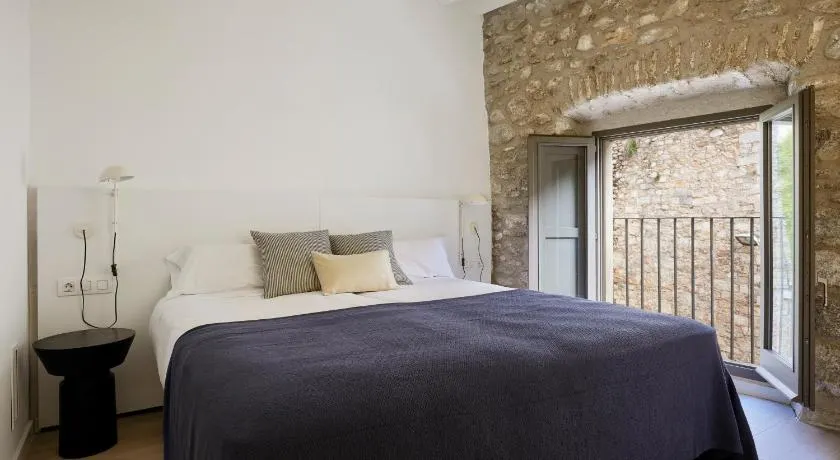 Gaia Apartments & Lofts Girona - Image 1