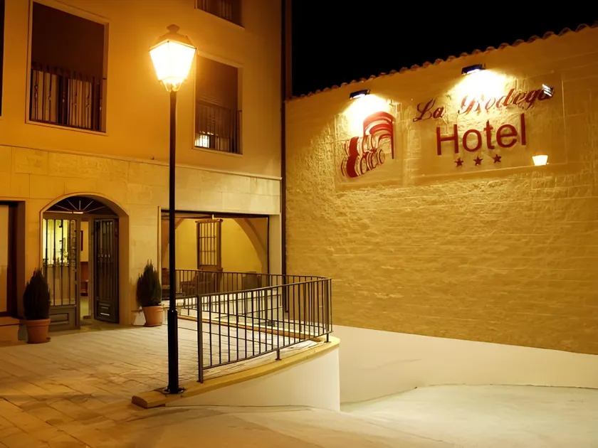 Hotel La Bodega - Image 1