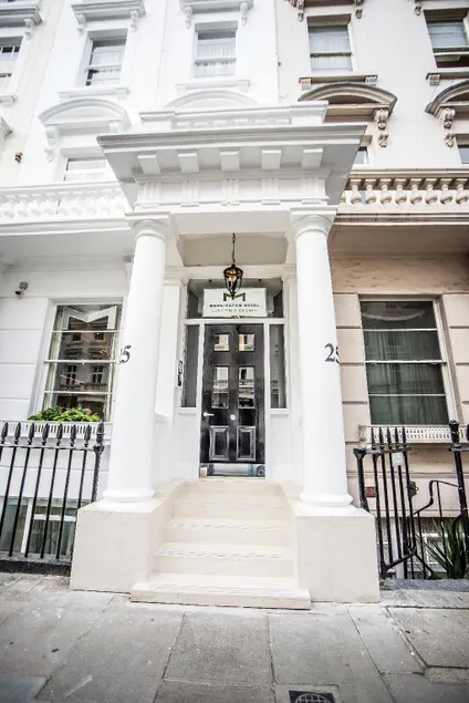 Caswell Hotel London Victoria - Image 1