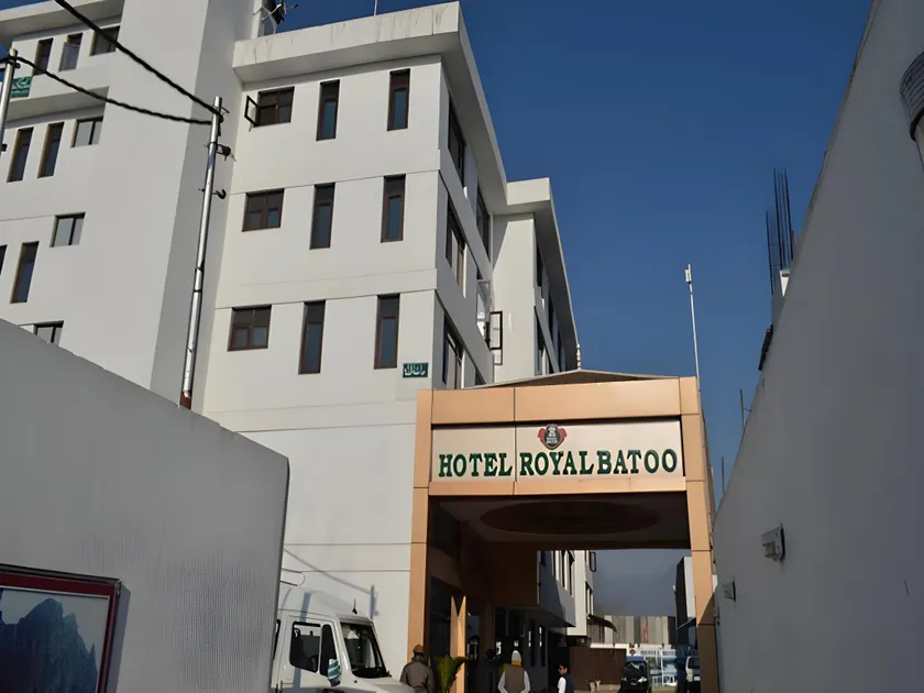 Hotel Royal Batoo - Image 1