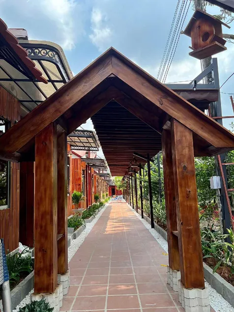 Hưng Phát Hotel 2 - Gadren - Image 1