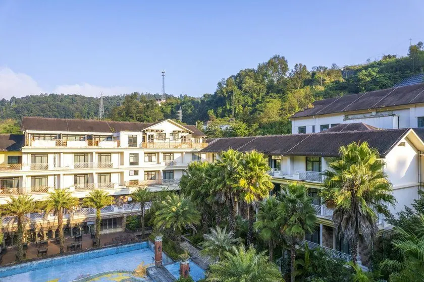 Longlin Hot Spring Resort - Image 1