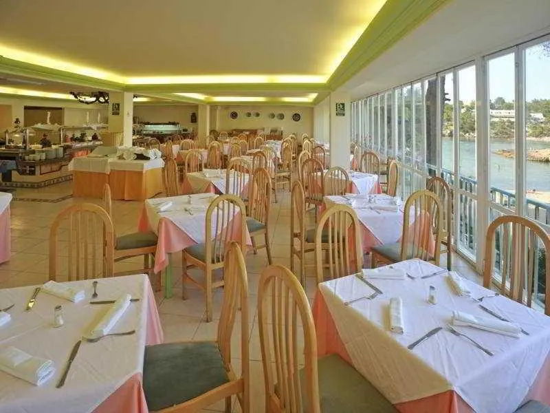 Grupotel Oasis - Image 1