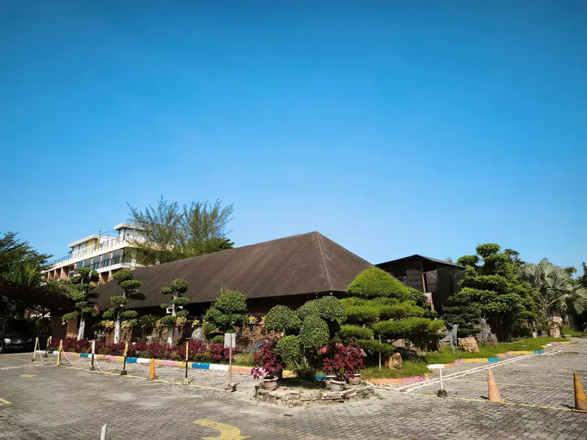 Thong's Inn Hotel Kualanamu - Image 1