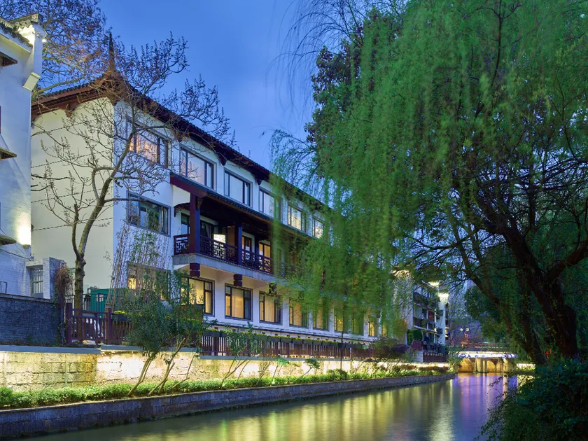 Yeboqinhuai SSAW BOUTIQUE Hotel (Qinhuai Bookstore) - Image 1