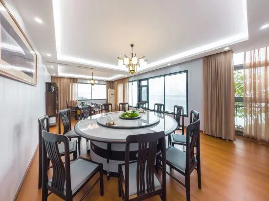 Starway Hotel Chongqing Nanbin Road Riverview - Image 1