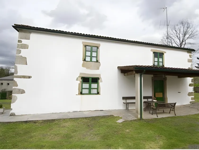 Casa Blanco - Image 1