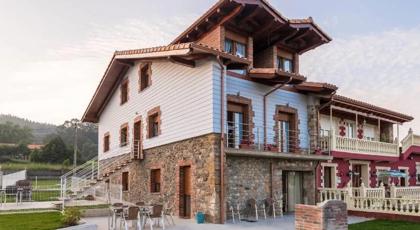 Apartamentos Turísticos el Pontón - Image 1