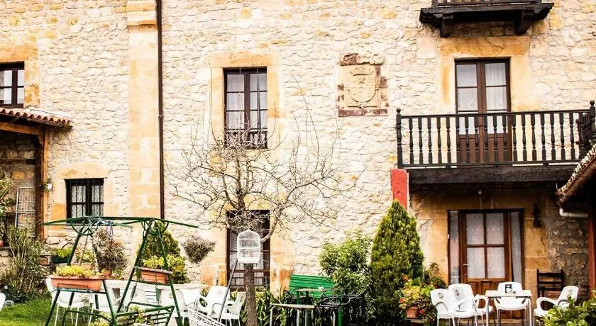 Posada de Bielva - Image 1