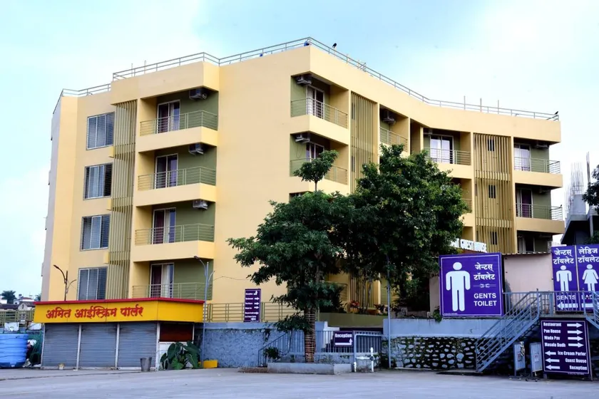 Hotel Amit Palace Bhimashankar - Image 1
