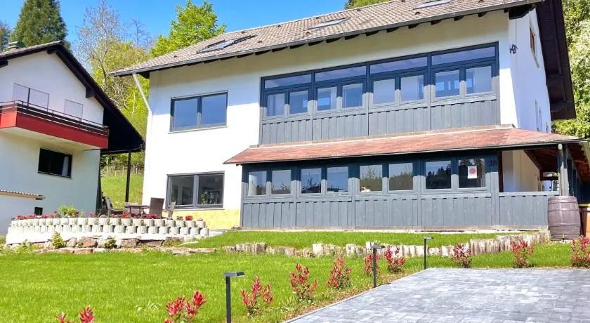 Bad Wildbad Lodges - Natur, Wellness und Komfort - Image 1