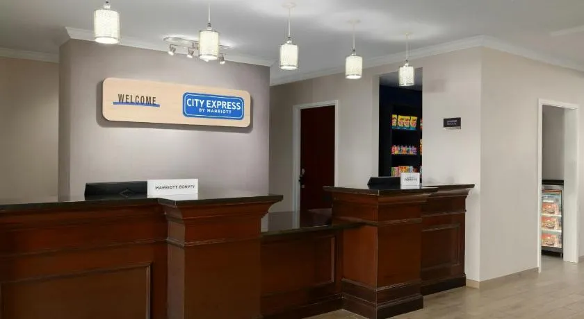 City Express by Marriott Washington, DC Northeast - Image 1