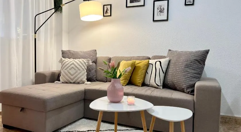 Lovely Apartament with a sunny terrace - Image 1