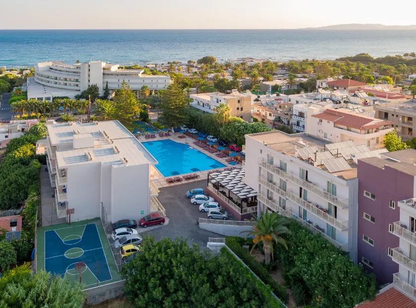 Marilena Hotel - Image 1