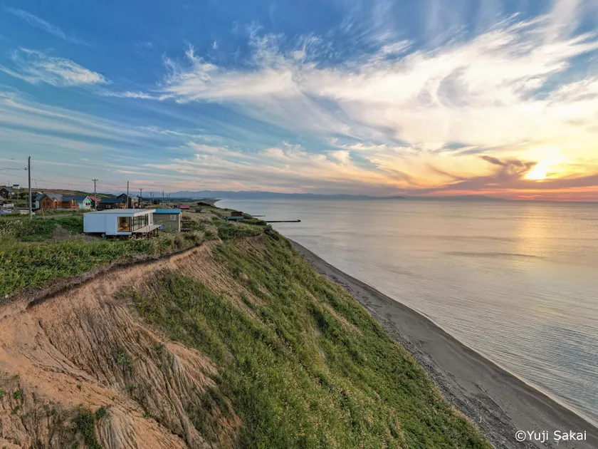 Cliff House Morai - Image 1
