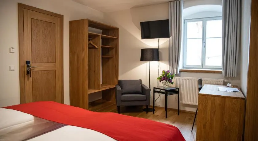 Altstadthotel Brauereigasthof Winkler - Image 1