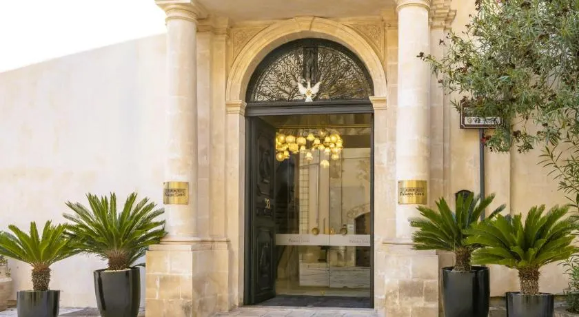 Palazzo Conti Camere & Suites - Image 1