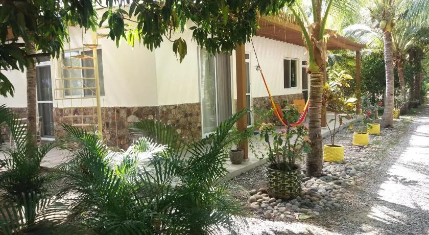 Entre Dos Aguas - Image 1