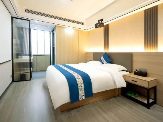 Sanyang Art Hotel Lijiang - Image 1