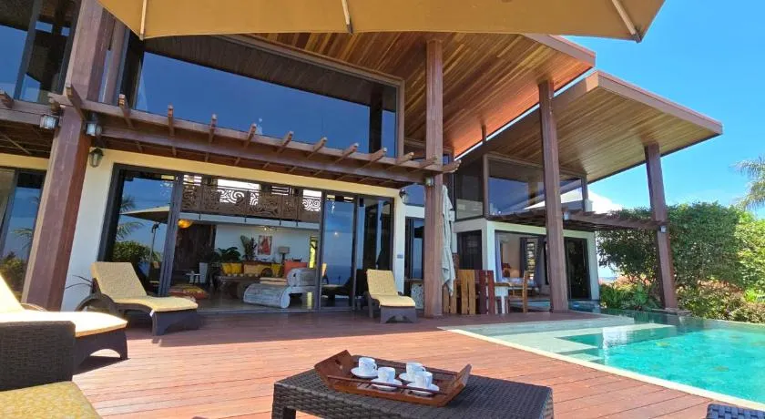 Villa Ta'u Here - Image 1
