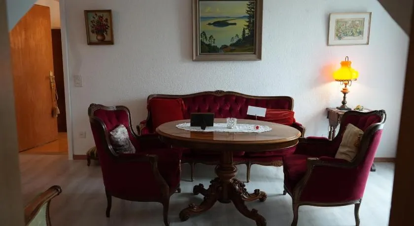 2-room-apartment with shared garden place and view on nature reserve - Image 1