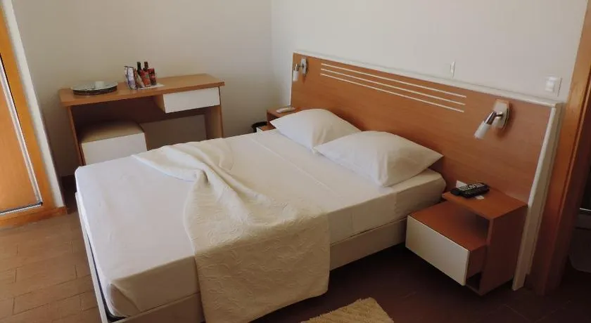 Hotel Halcyone - Ilha do Maio - Image 1