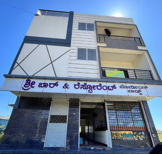 Hotel O Bangalore - Mangalore Highway Formerly Shree Bar & Lodging - Image 1