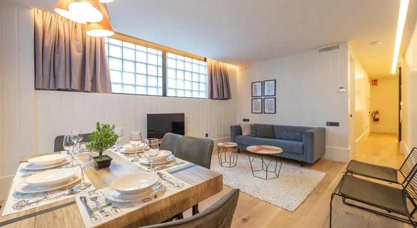 BILBAO METROPOLITAN by STAYNN APARTMENTS - Image 1