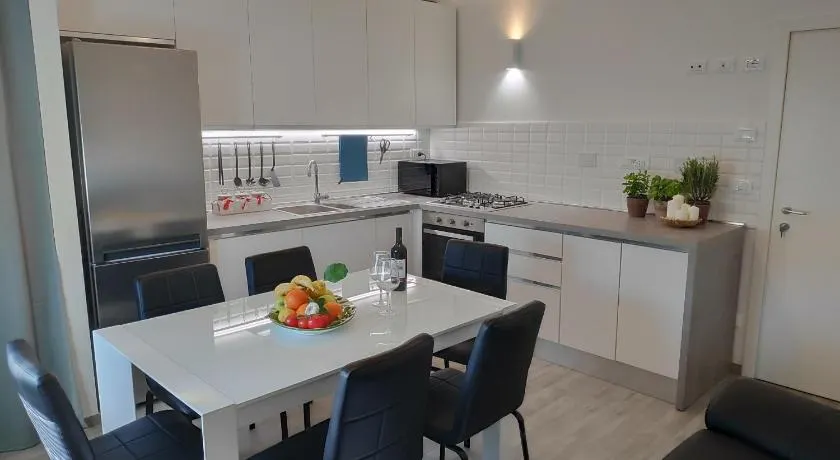 Casadei Guest House Stazione Bologna - Image 1