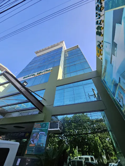 Capitol Central Hotel and Suites - Image 1